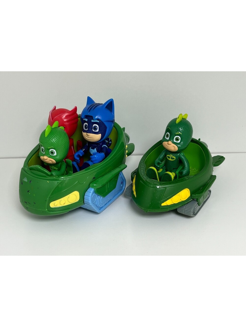 PJ Masks Gekko Vehicles Lot of 2 with Catboy Owlette Gekko Figures Just Play